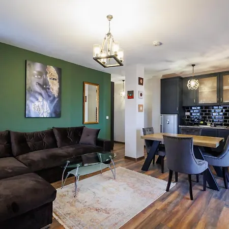 Cozy Bansko, A 7 Min Walk Away From The Gondola Apartman Banszko